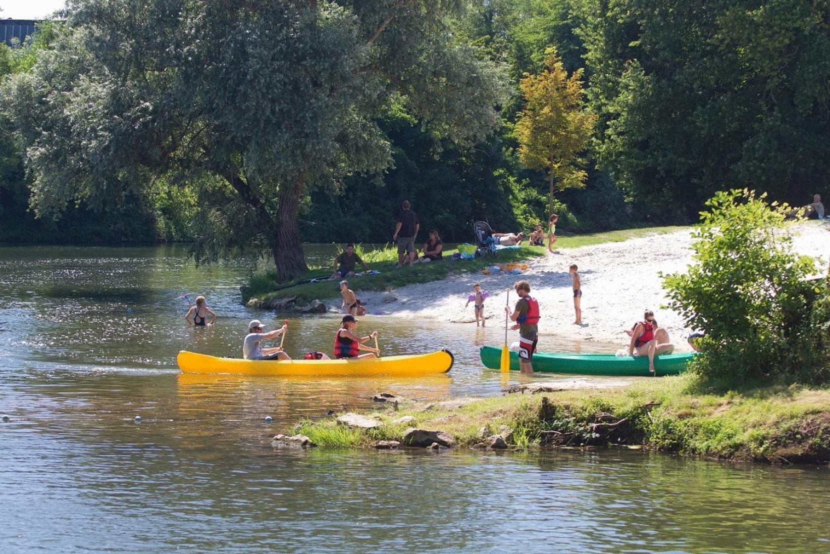 Camping Le Pressoir Petit-Palais-et-Cornemps Eksteriør billede